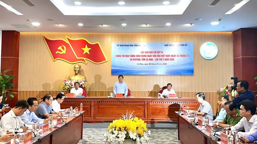 c1-1792549290.jpg