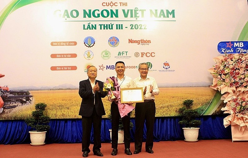 gao-tbr39-cua-tap-doan-thai-binh-seed-tinh-thai-binh-da-gianh-giai-nhat-cuoc-thi-gao-ngon-viet-nam-lan-thu-iii-nam-202220221104141558-1667548571.jpg