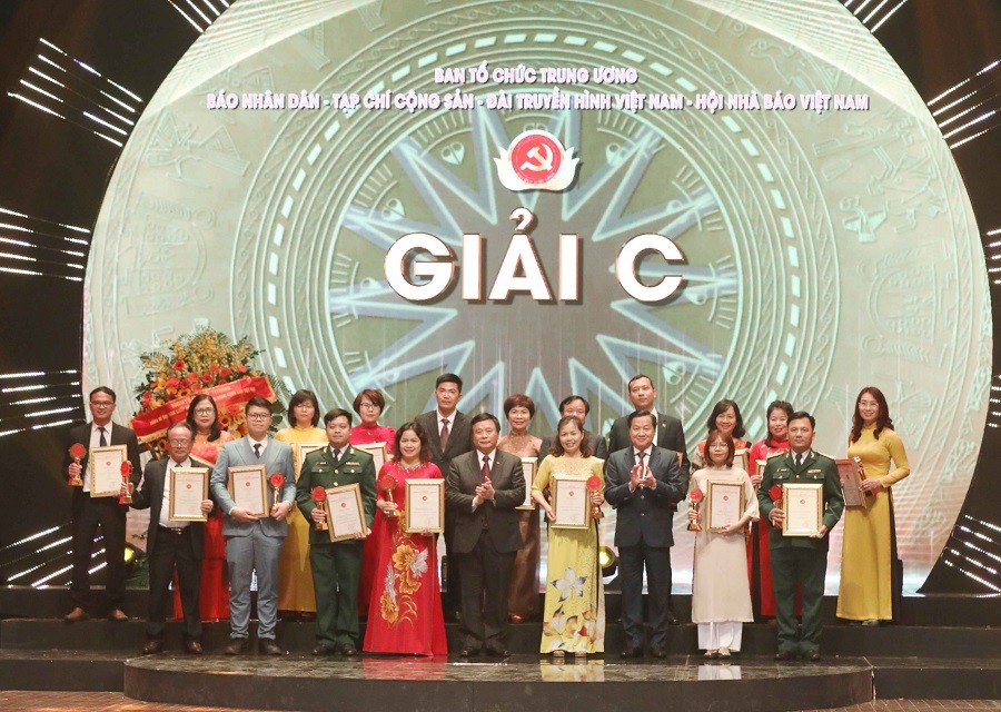 giaic-1675484590.jpg