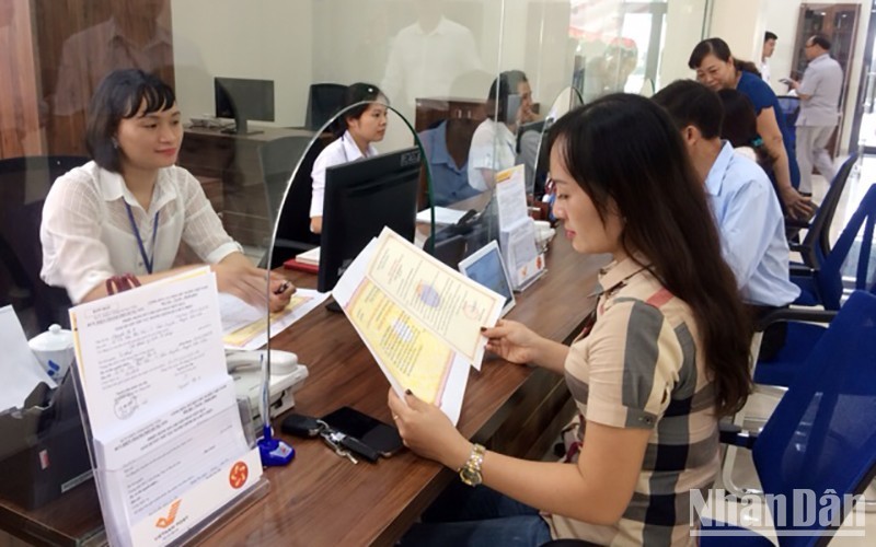 ndo-br-2504-hanh-chinh-cong-6889-1682392664.jpg