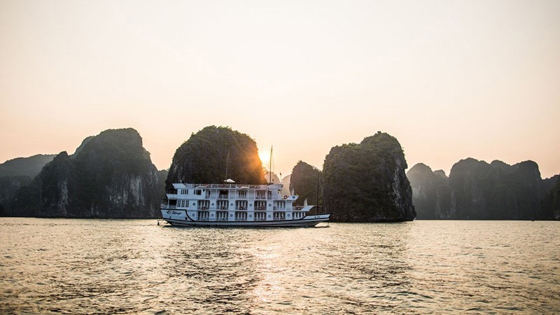 halong-bay-3-preview-3427-1688007242.jpeg