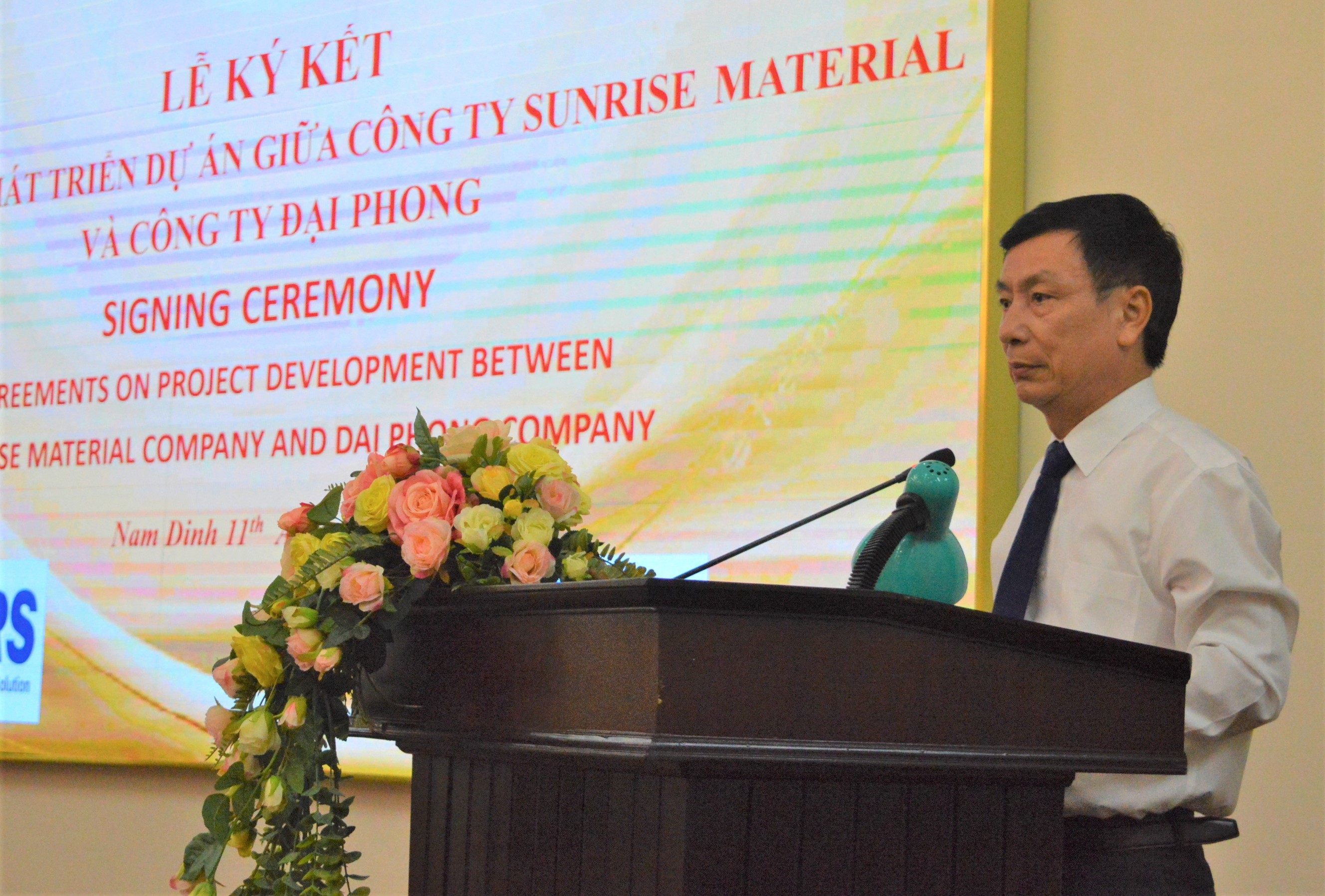 chu-tich-ubnd-tinh-nam-dinh-pham-dinh-nghi-phat-bieu-tai-buoi-le-1691753969.JPG
