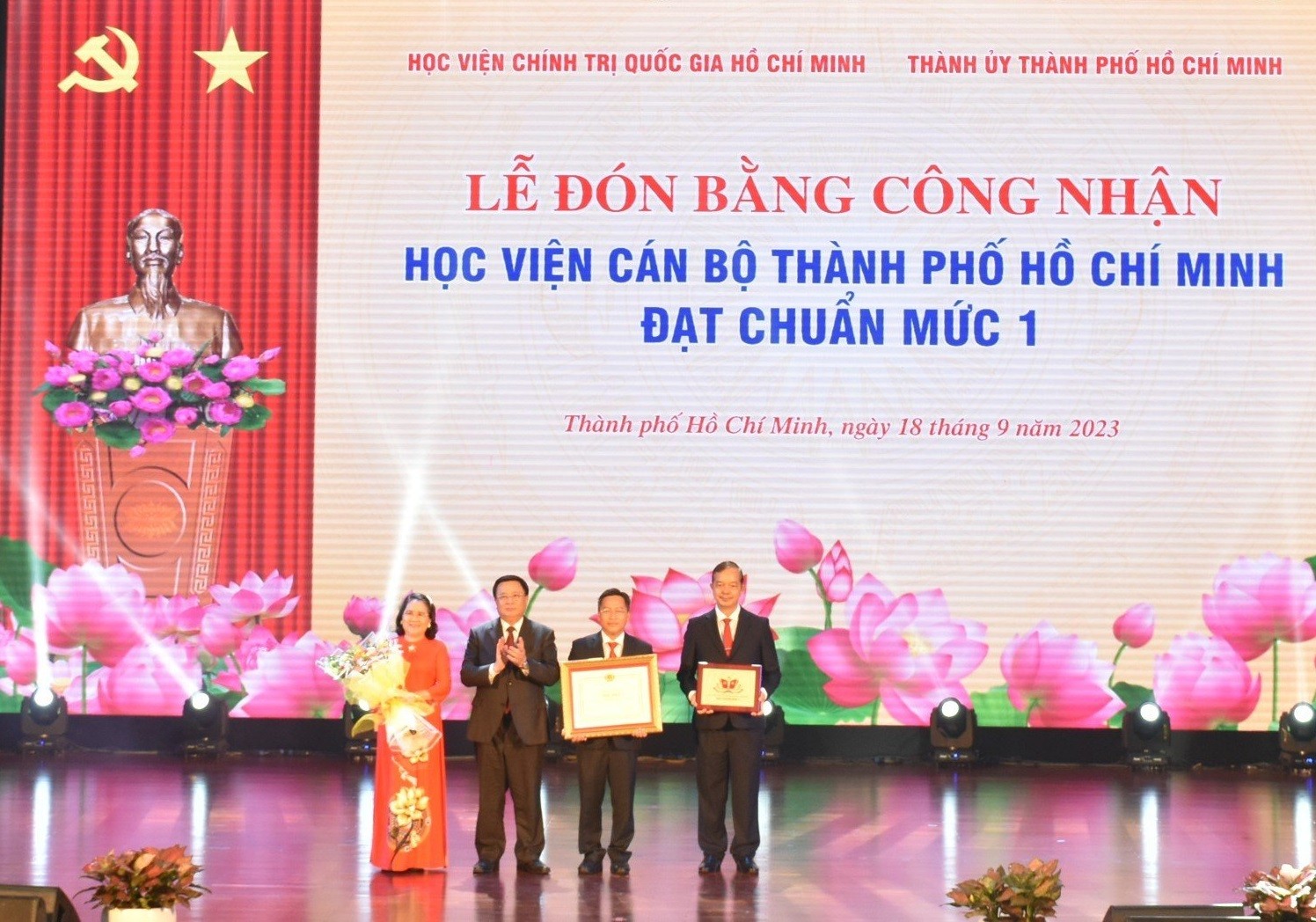 hoc-vien-can-bo-1695099888.jpg