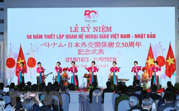 ttxvn-ky-niem-50-nam-thiet-lap-quan-he-ngoai-giao-viet-namnhat-ban-21-3-1695377219.jpg