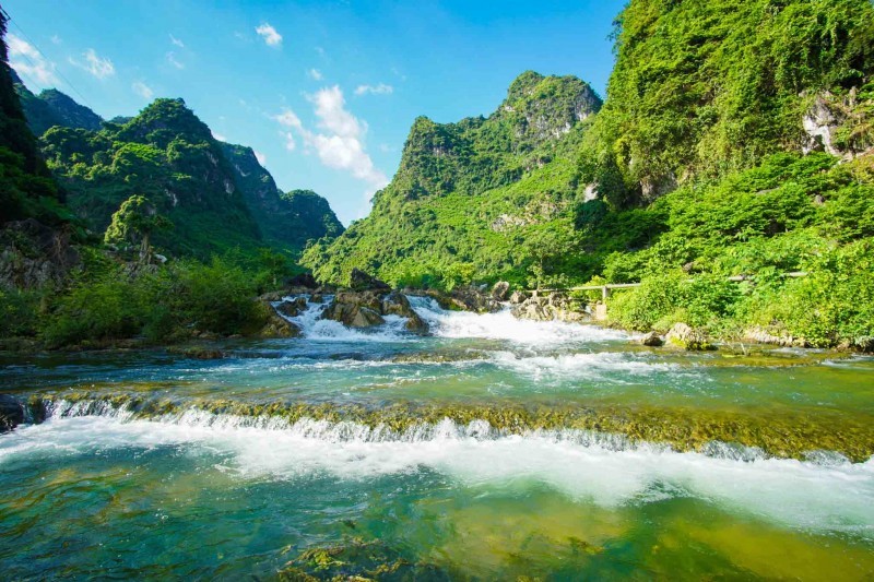 111-syen-thinh-lang-son-120231026162234-1698458282.jpg