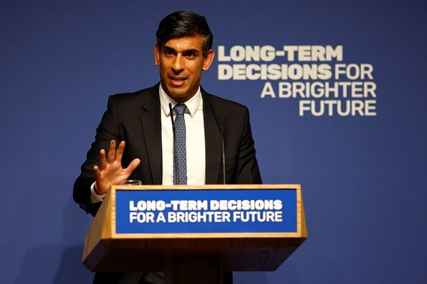rishi-sunak-ai-1698921088.jpg