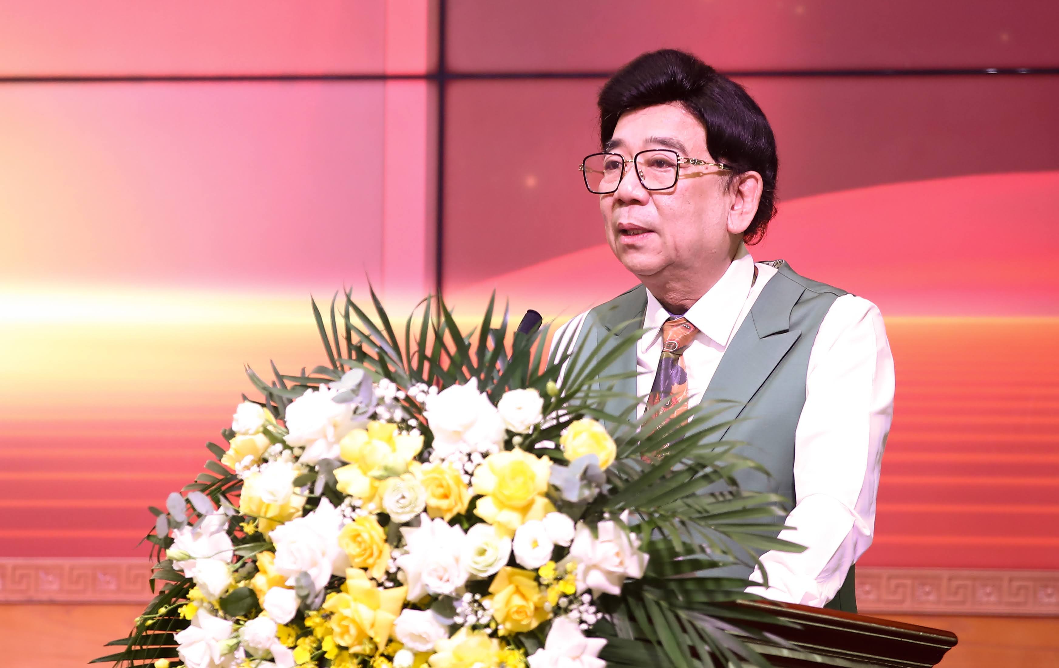 nha-bao-dao-dien-nguyen-truong-son-pld-1752043384.jpg