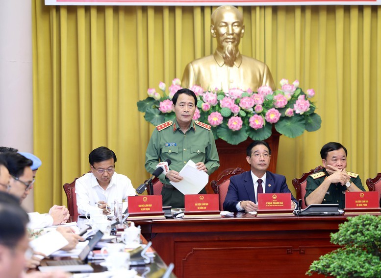 thuong-tuong-le-quoc-hung-1752227977122969733237-1752236513.jpg