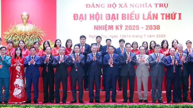 vna-potal-tong-bi-thu-to-lam-du-dai-hoi-dai-bieu-lan-thu-i-nhiem-ky-2025-2030-cua-dang-bo-xa-nghia-tru-8147571-1430-1752482315.jpg