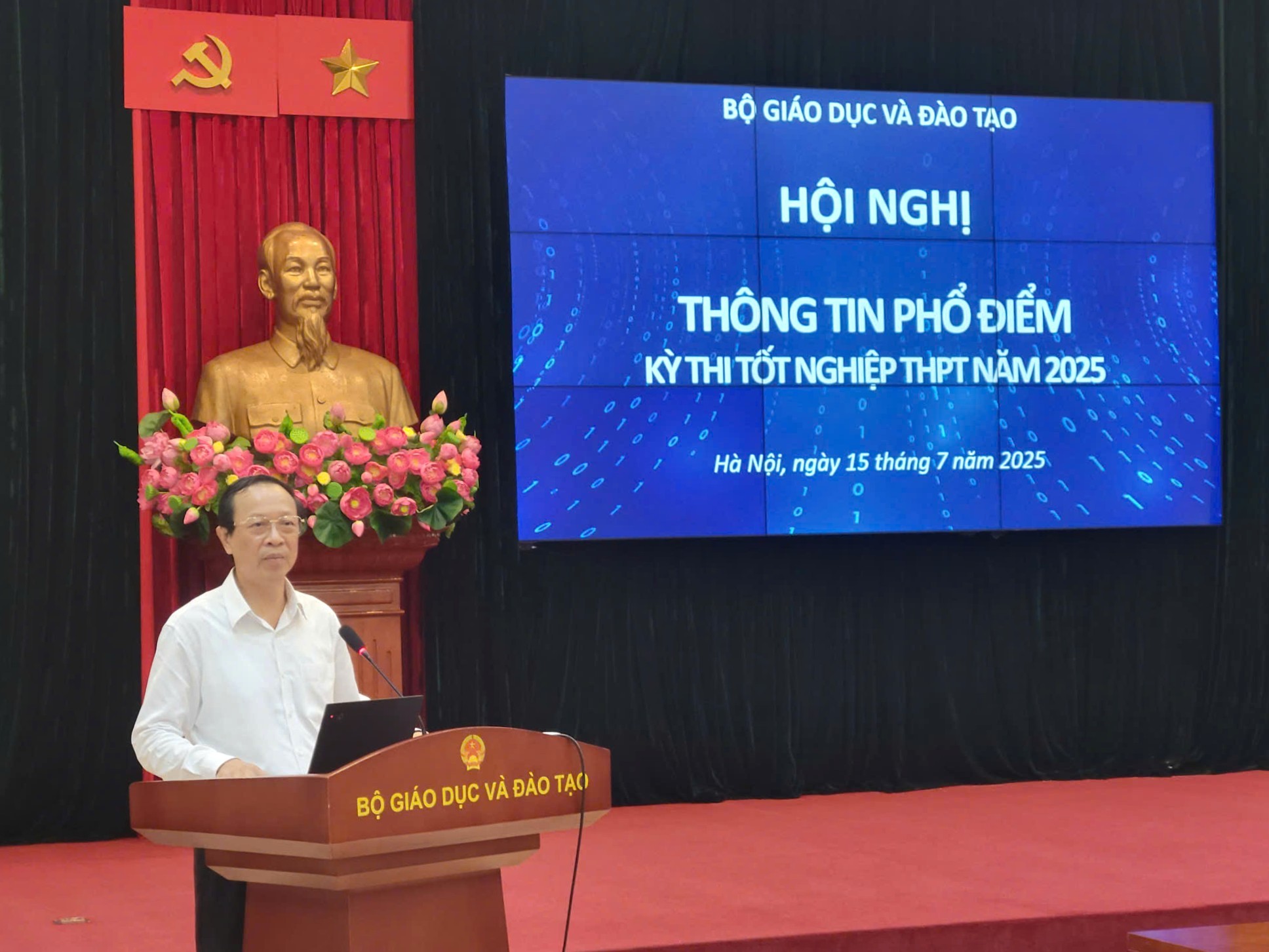 thu-truong-thuong-truc-bo-giao-duc-va-dao-tao-pham-ngoc-thuong-pld-1752577468.jpg