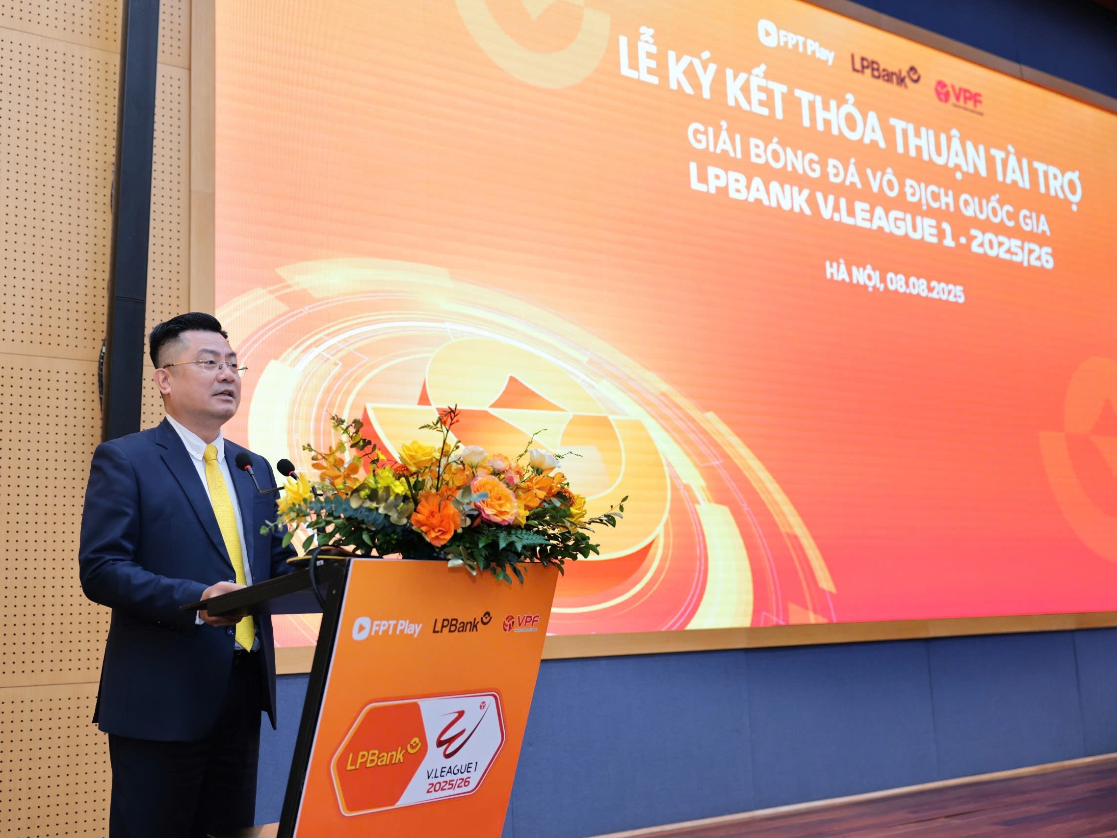 ong-bui-thai-ha-pld-1754642375.jpg