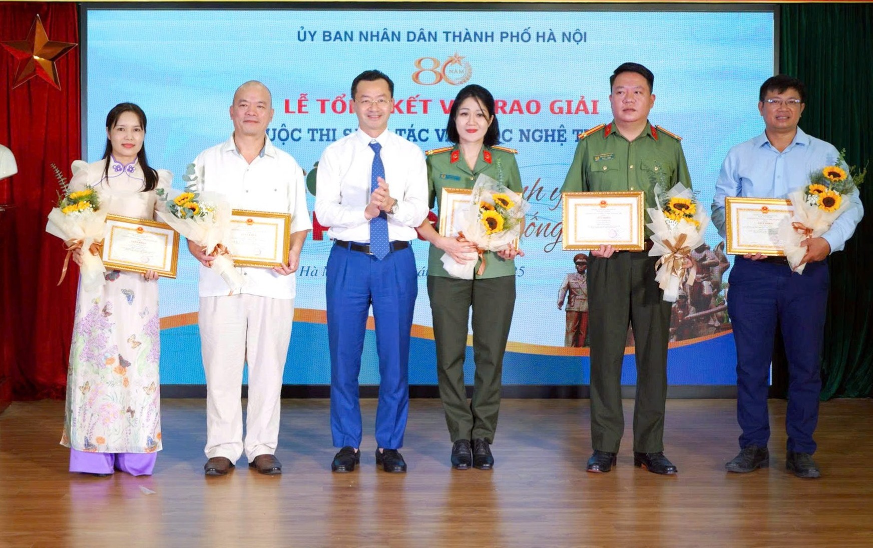 cong-an-thu-do-vi-binh-yen-cuoc-song-pld-1755162687.jpg