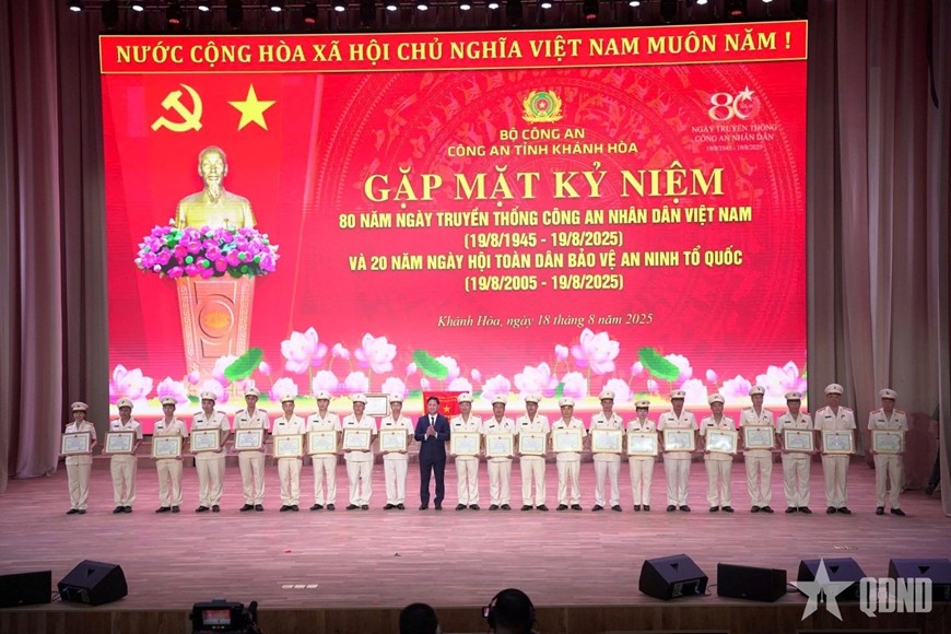 qdnd-18-8-3-1755510369.jpg