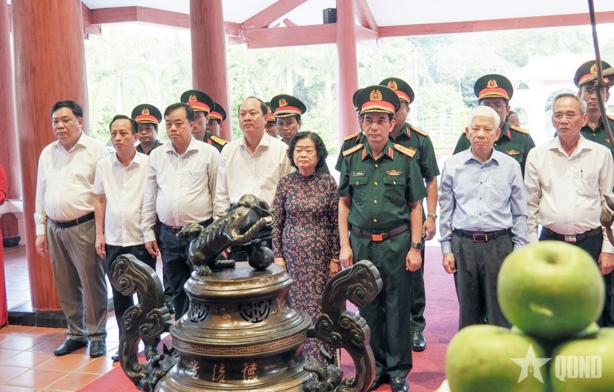 dang-huong-2-1-1907-1755573353.jpg