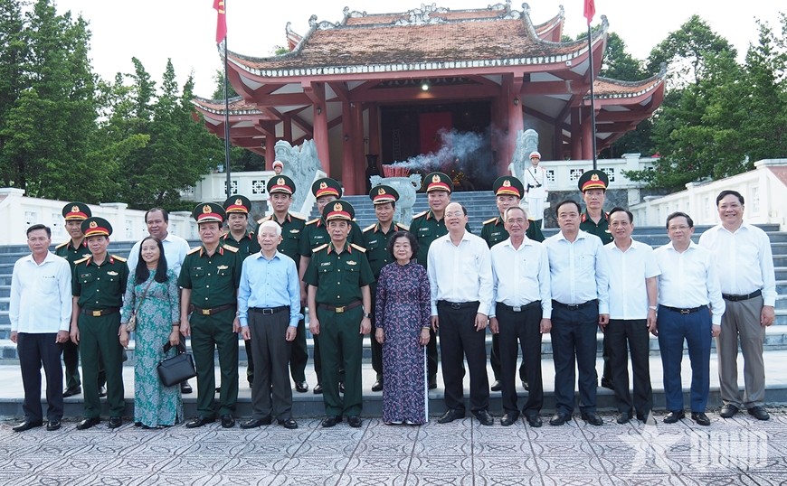 dang-huong-7-3934-1755573504.jpg