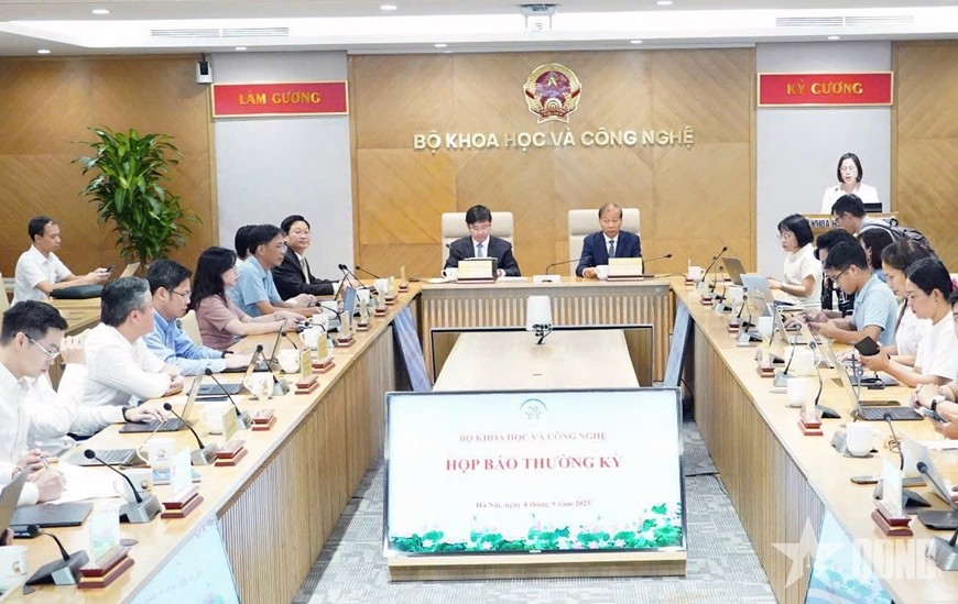 gen-h-quang-canh-hop-bao-1756972894.jpg