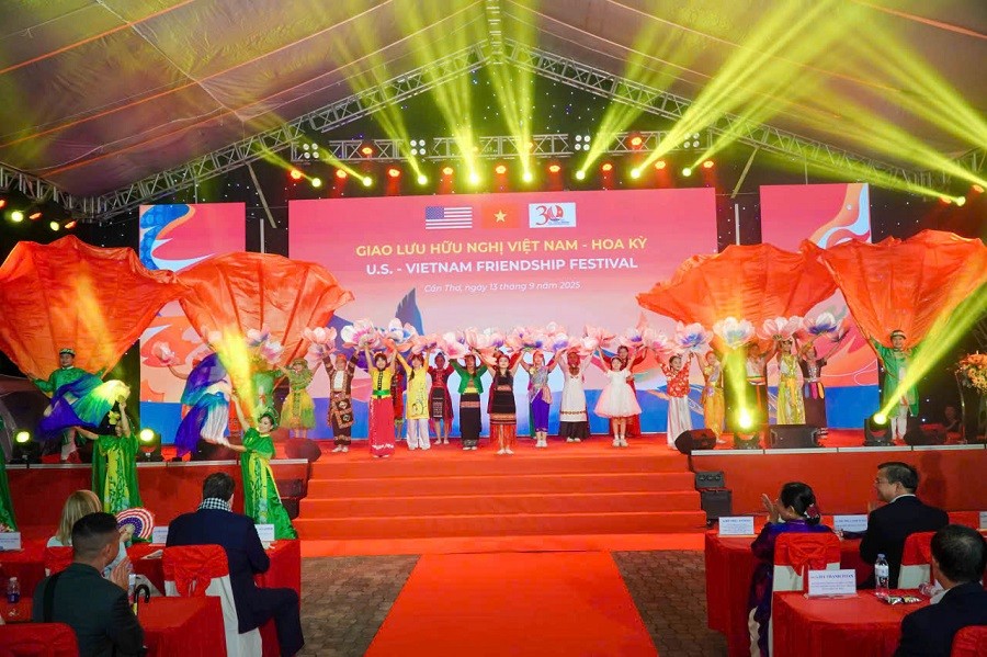 hk1-1757784814.jpg