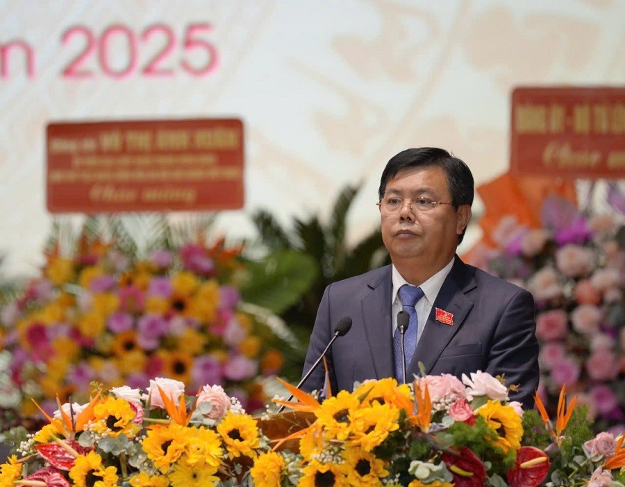 bg2-1759519926.jpg