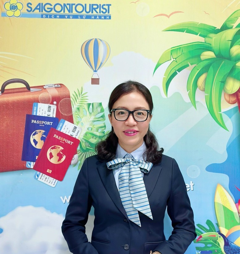 lu-hanh-saigontourist-doan-thi-thanh-tra-2-176010638273021424511-1760156700.jpg