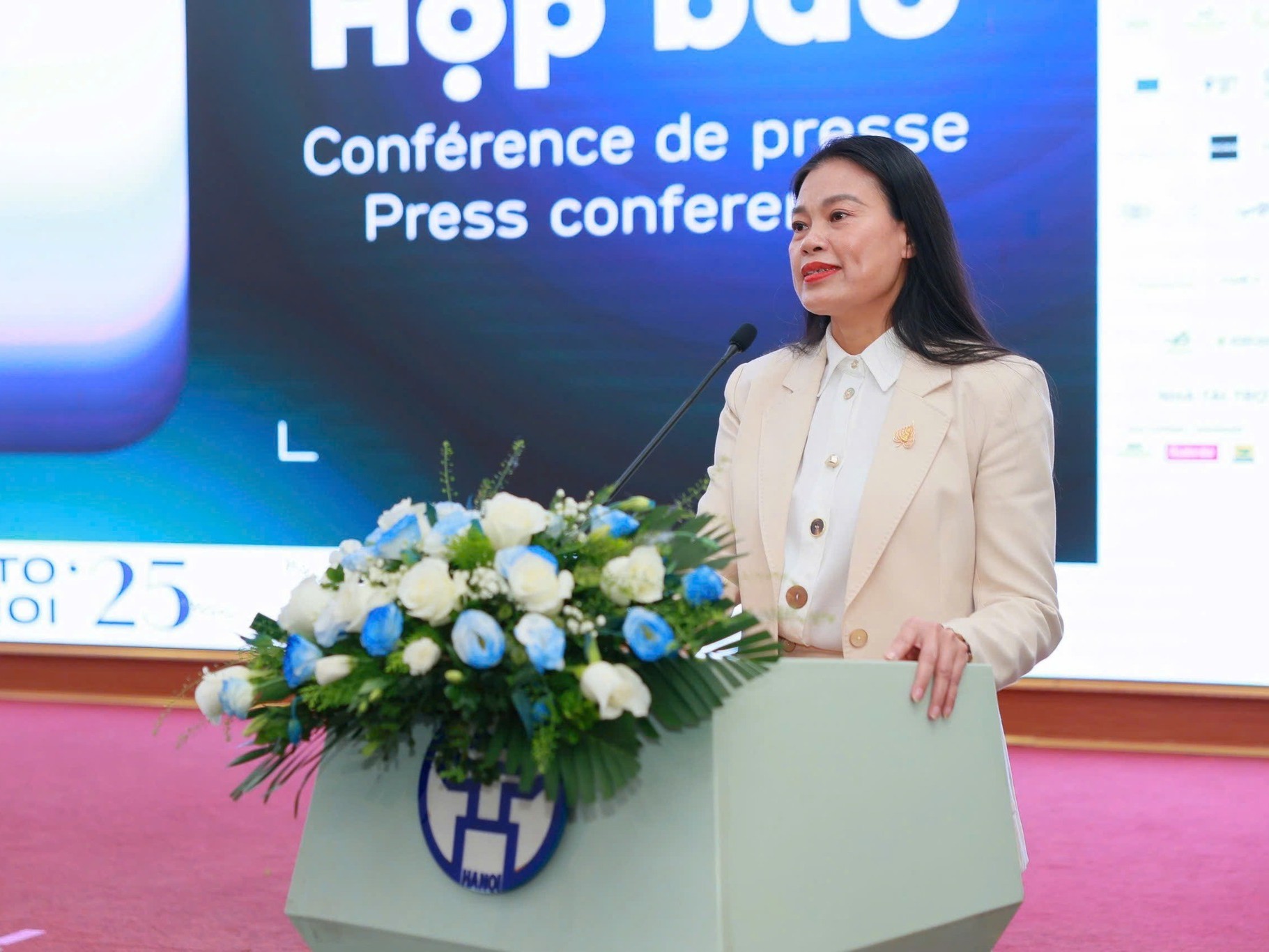 ba-bach-lien-huong-pld-1761147184.jpg