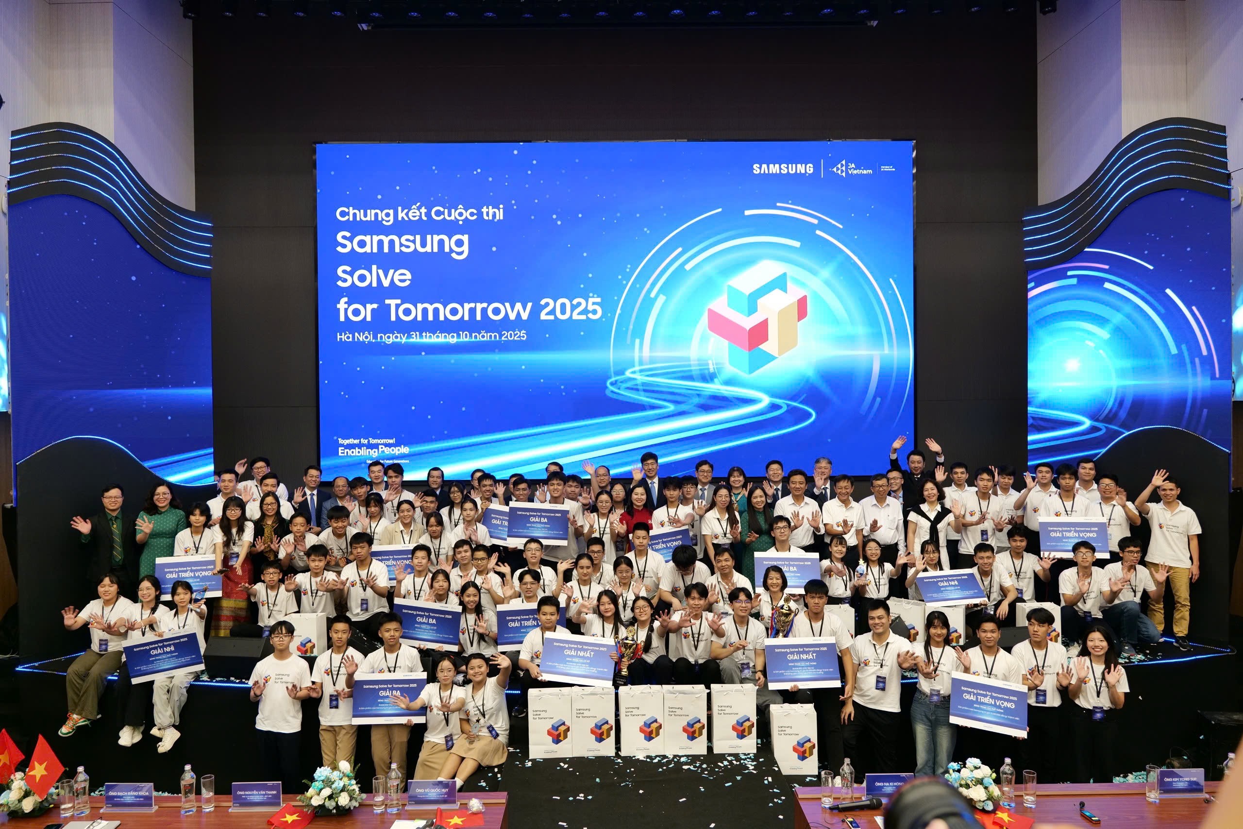 cuoc-thi-samsung-solve-for-tomorrow-2025-pld-1761973282.jpg