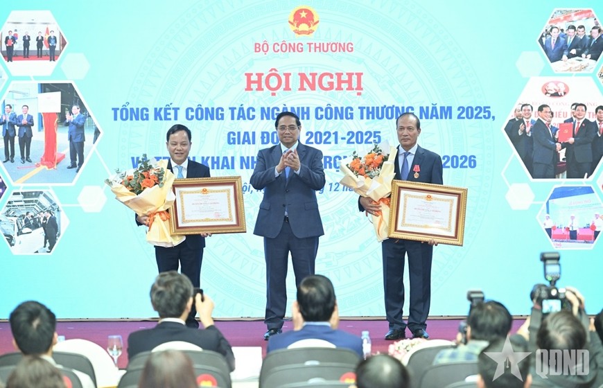 bang-khen-1766197800.jpg