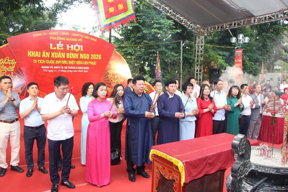 den-voi-phuc-pld-1772466347.jpg