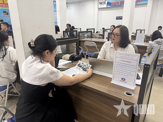 viec-lam-1780302093.jpg