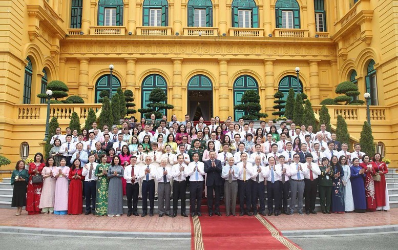 tbt-ctn-va-bao-chi-17817528779582042209851-1781772022.jpg