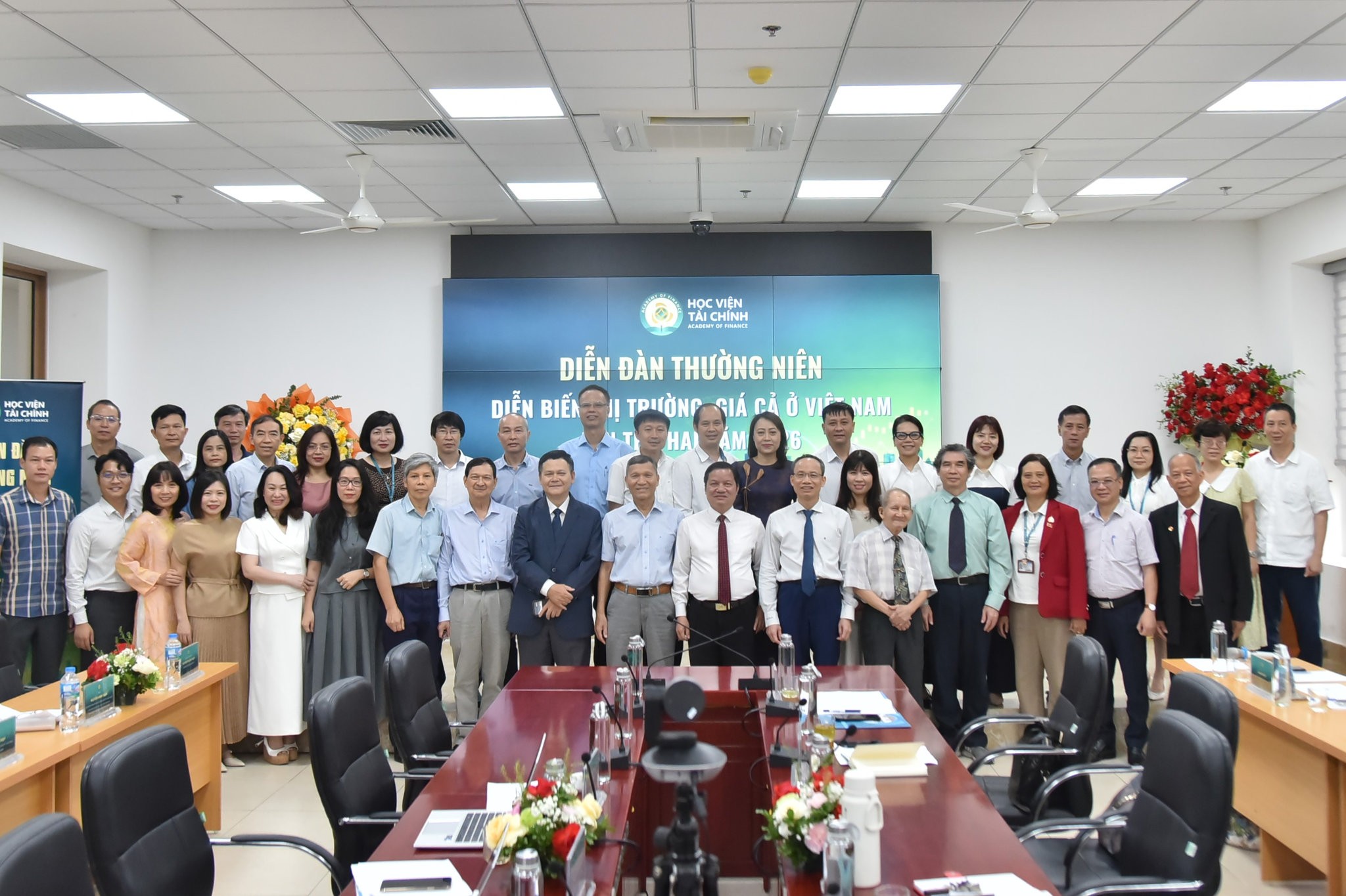kiem-soat-lam-phat-pld-1783593372.jpg