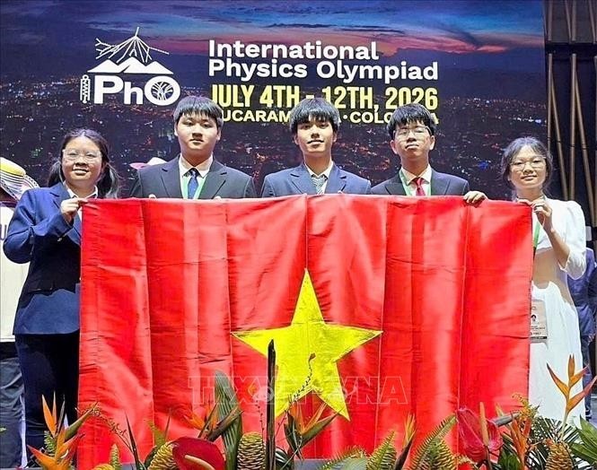vna-potal-hoc-sinh-viet-nam-dat-4-huy-chuong-vang-ky-thi-olympic-vat-li-quoc-te-nam-2026-stand-1783915906.jpg