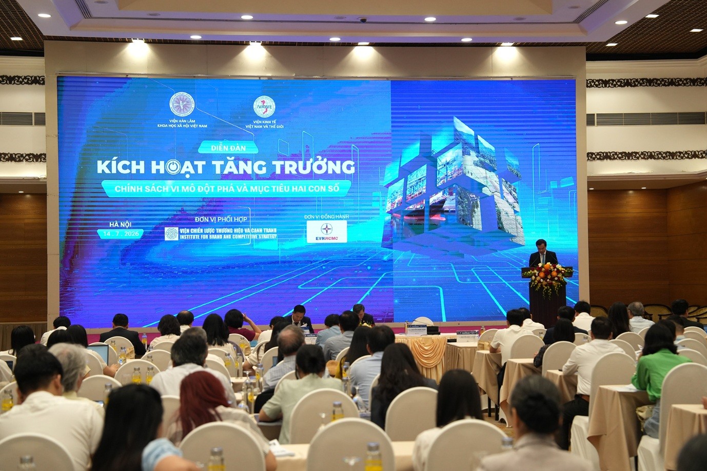 kich-hoat-tang-truong-pld-1784015832.JPG