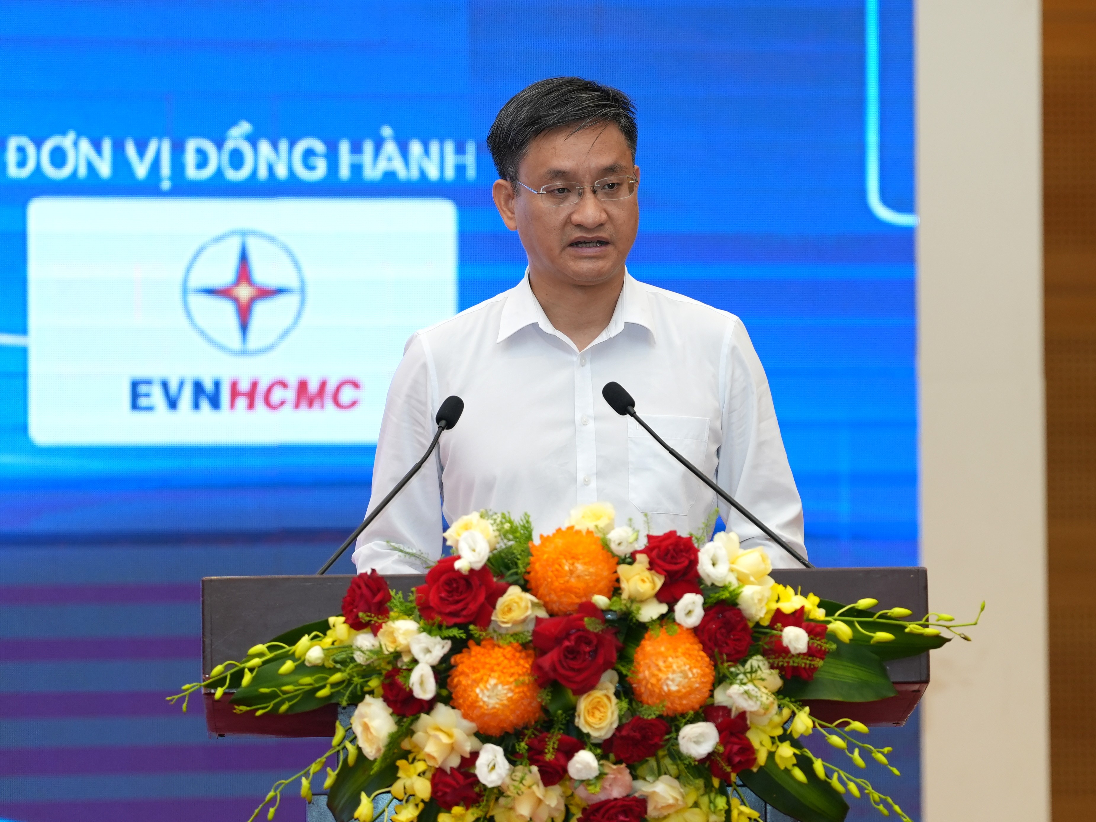 ts-pham-anh-tuan-pld-1784015816.JPG