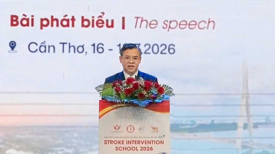 s3-1784178944.jpg