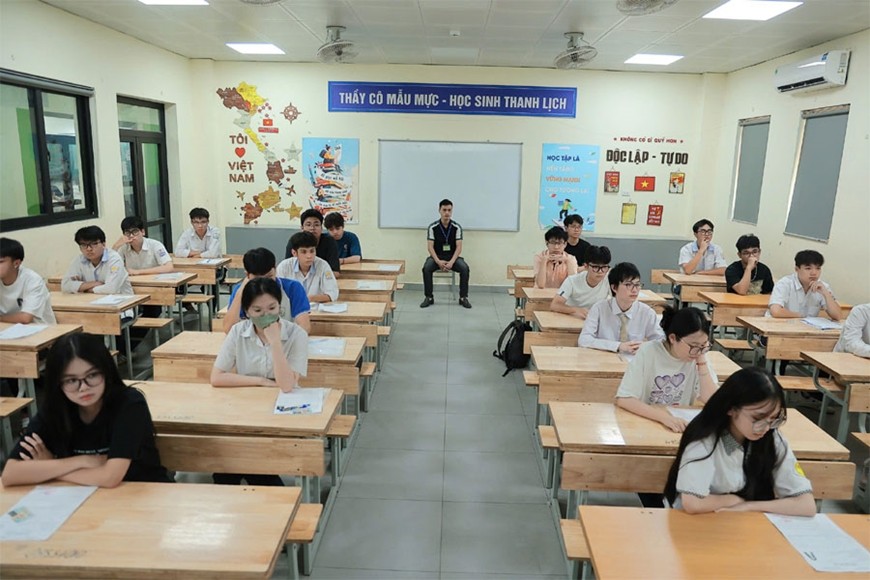 ky-thi-1784537135.jpg