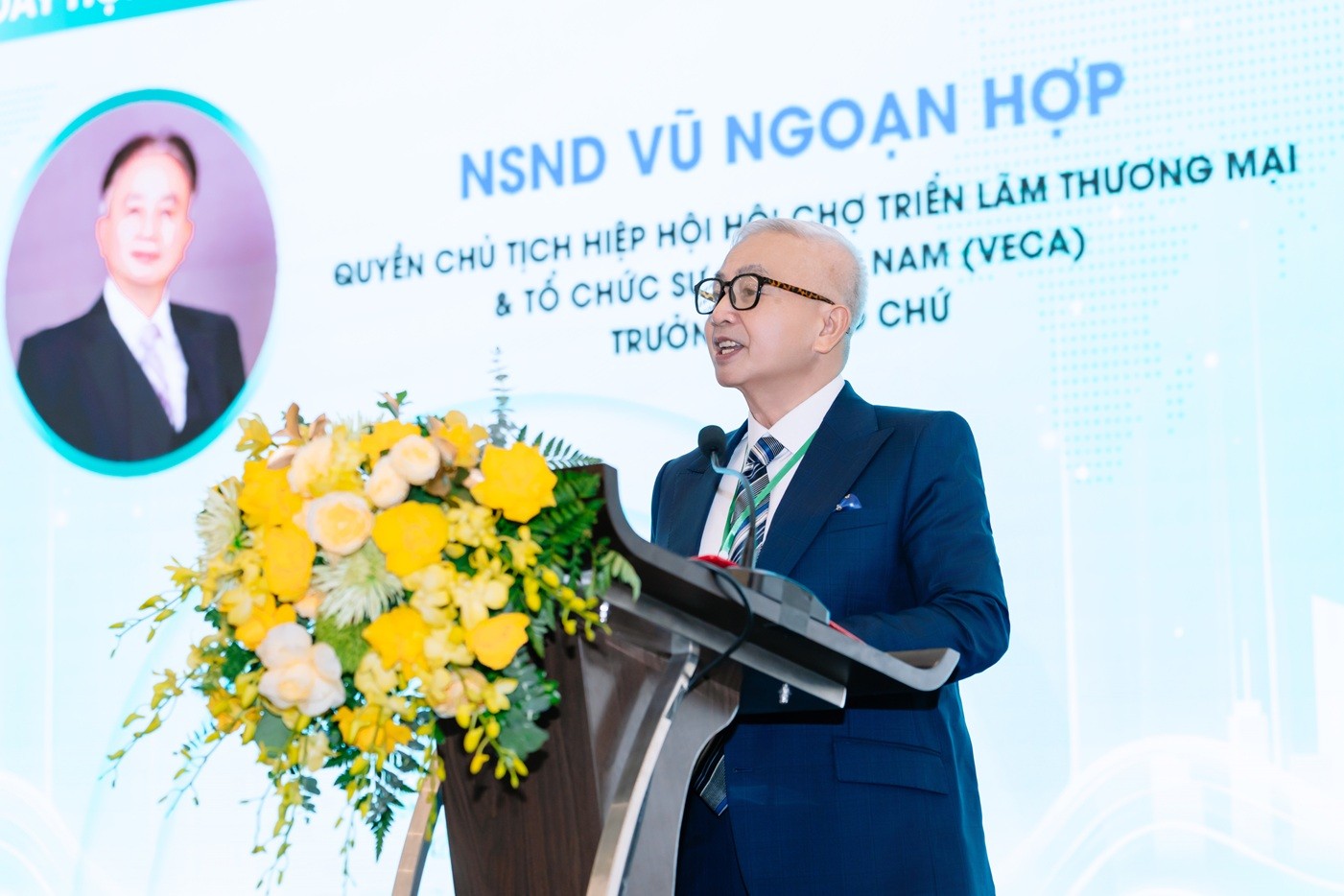 nsnd-vu-ngoan-hop-pld-1785554279.jpg