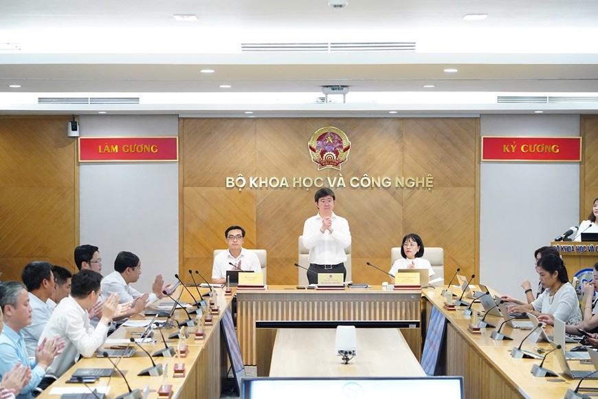 toan-canh-hop-bao-1785557637.jpg