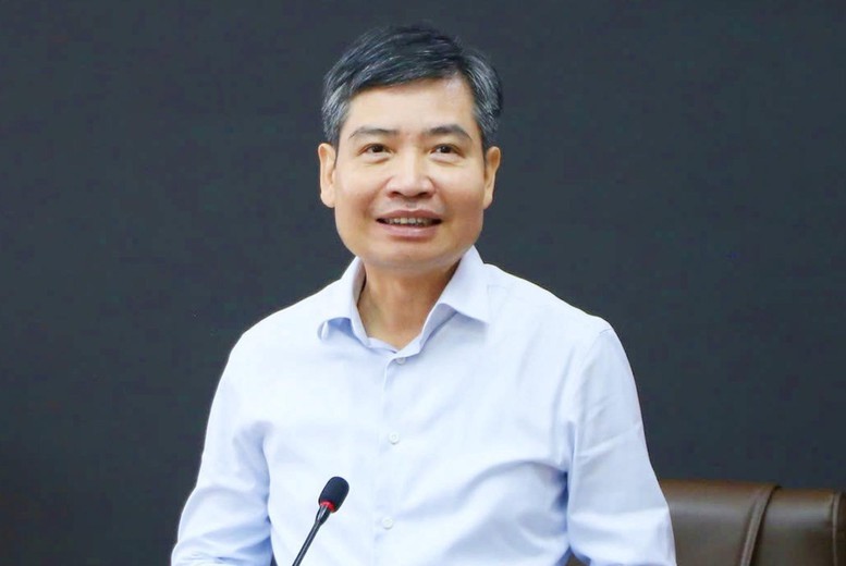 ta-anh-tuan-17878133375421077461056-1787889174.jpg