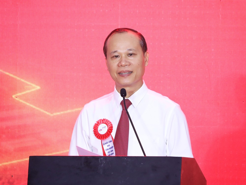 ong-mai-son-1789547376.jpg