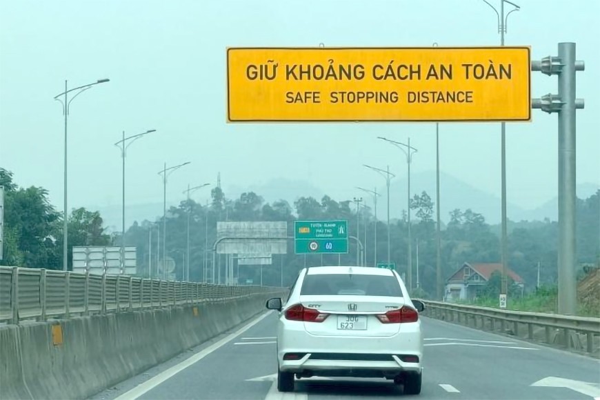 khoang-cach-an-toan-1790155393.jpg