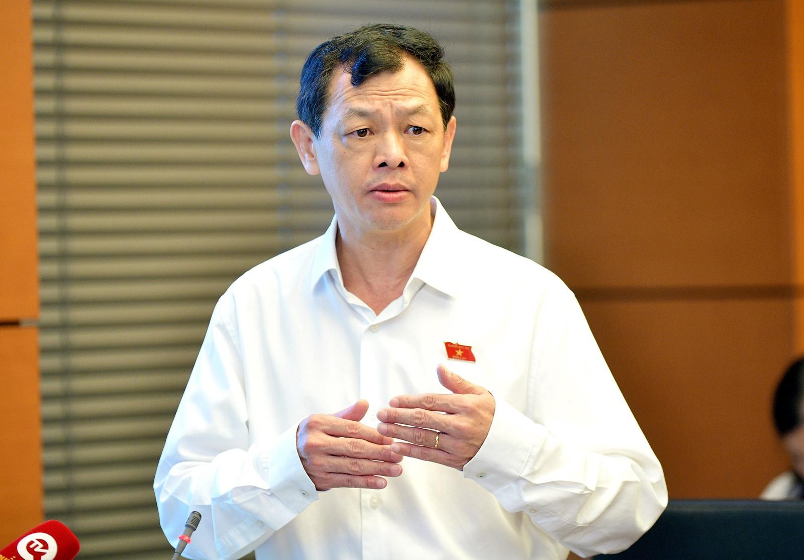 ong-nguyen-tri-thuc-thoi-giu-chuc-thu-truong-bo-y-te-1790353348.jpg