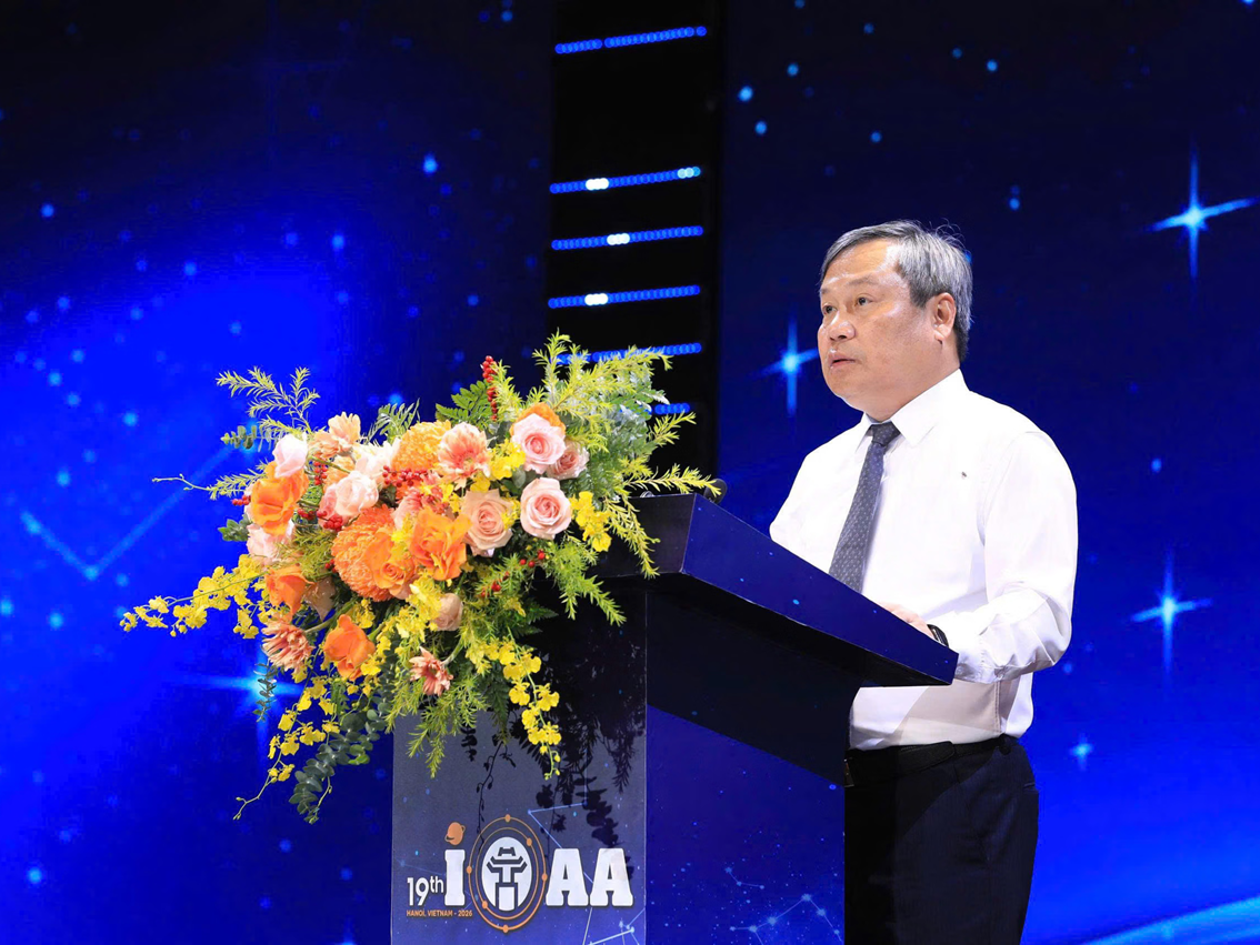 chu-tich-ubnd-tp-ha-noi-vu-dai-thang-1790440190.png