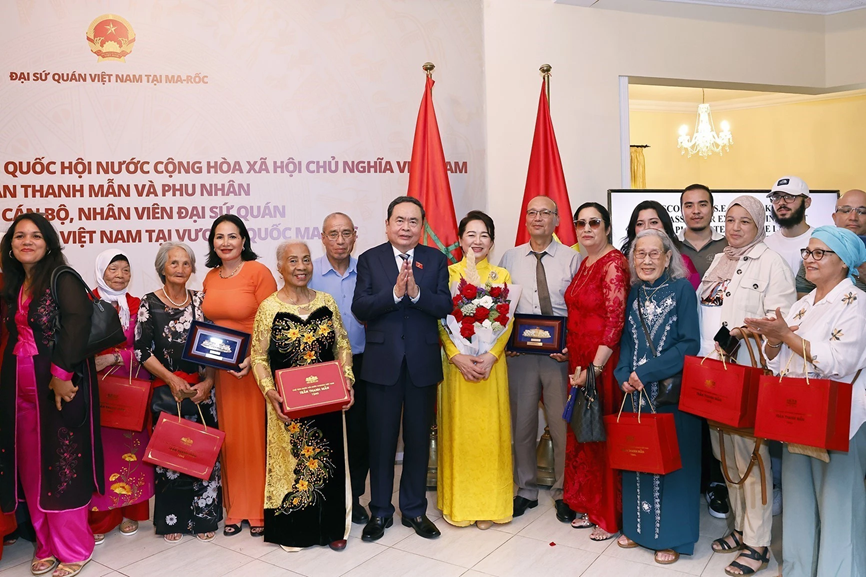 thanh-vien-co-quan-viet-nam-o-nuoc-ngoai-1790402020.png