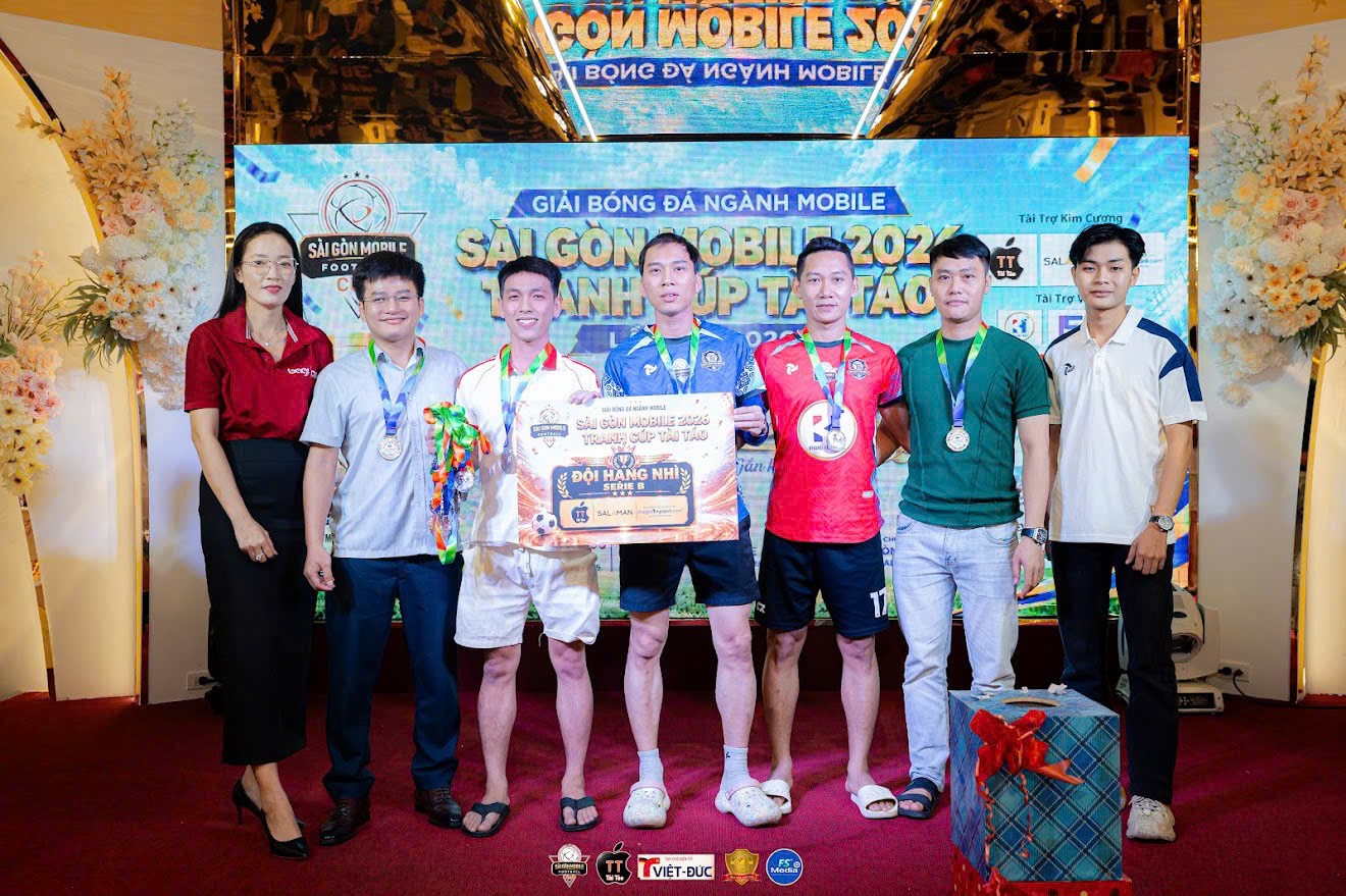 hang-nhi-linh-kien-tuan-binh-1790662232.jpg