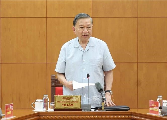vna-potal-tong-bi-thu-chu-tich-nuoc-chu-tri-lam-viec-ve-giai-quyet-cac-vu-an-dan-su-hanh-chinh-stand-1790670582.jpg