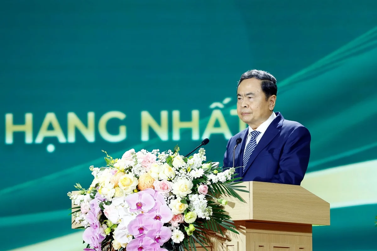 chu-tich-quoc-hoi-tran-thanh-man-1791614231.png