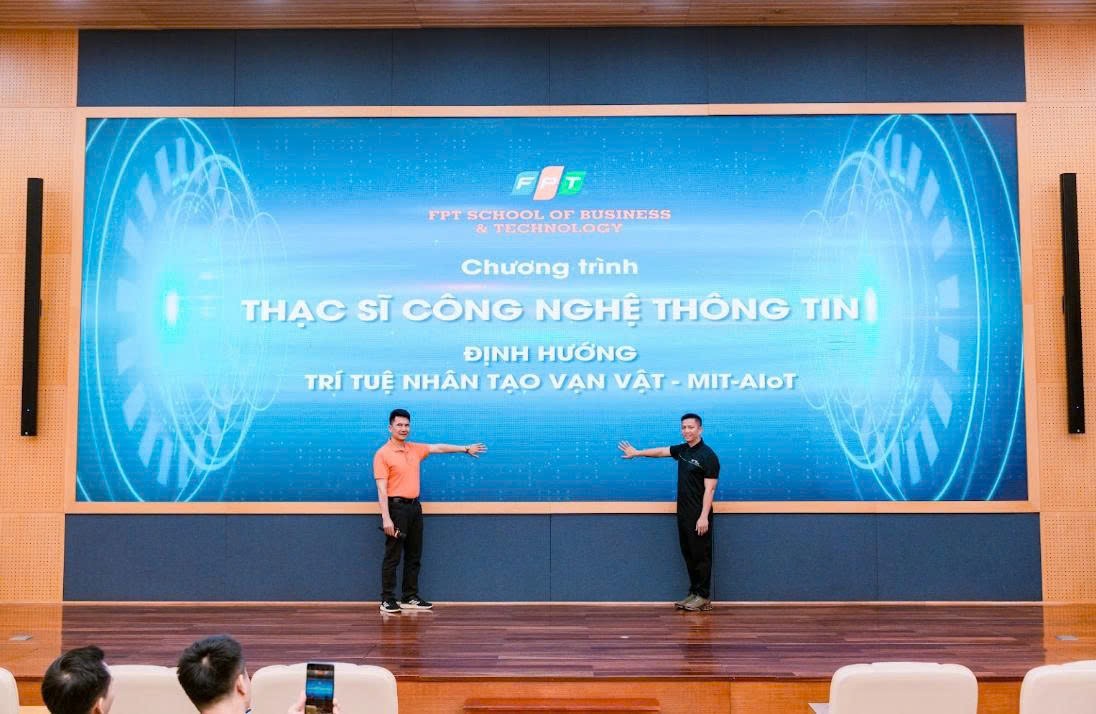 thac-si-cong-nghe-thong-tin-1791762336.jpg