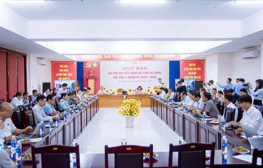 ag1-1758551813.jpg