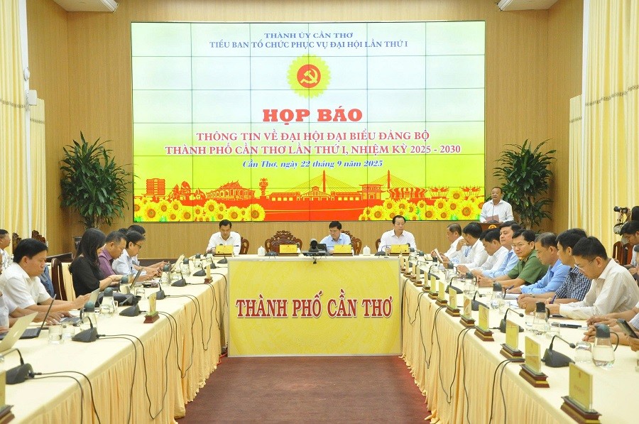 ct2-1758545666.jpg