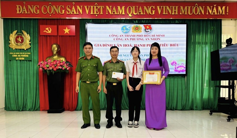 qn11-1783502559.jpg